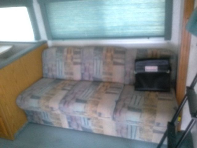 1999 Ford E450 RTS 4WD