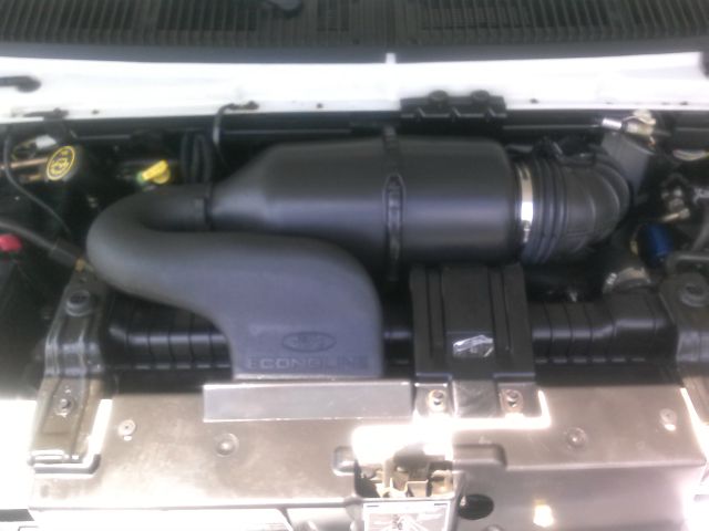 1999 Ford E450 RTS 4WD