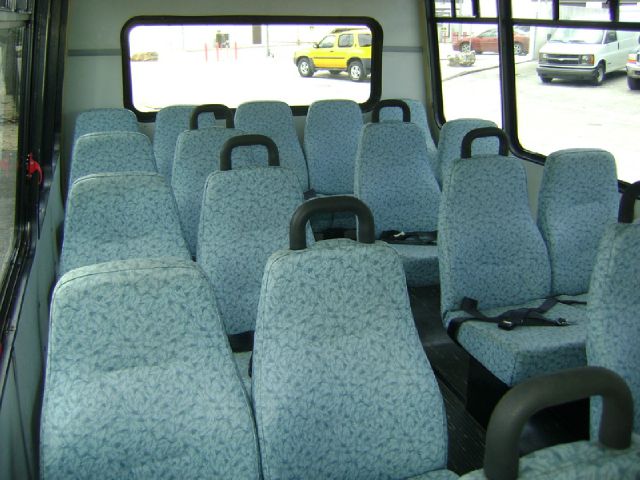 2000 Ford E450 Unknown