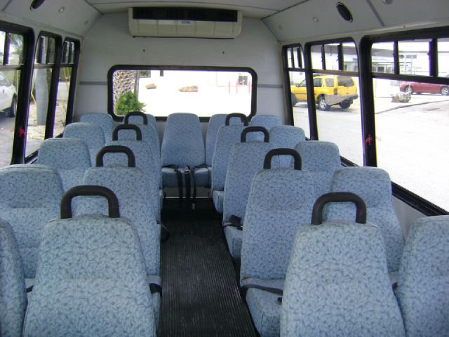 2000 Ford E450 Unknown