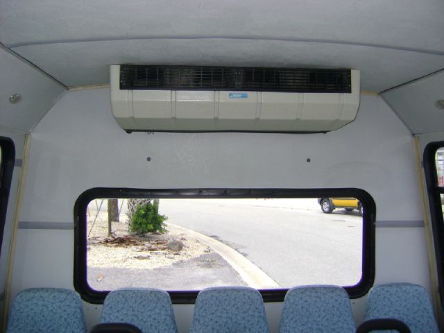 2000 Ford E450 Unknown