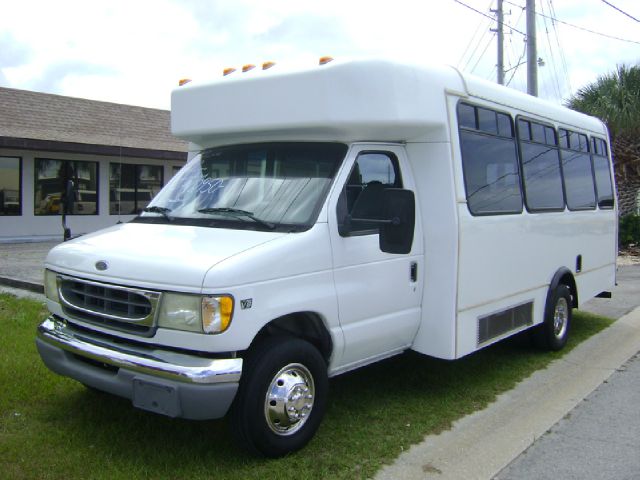 2000 Ford E450 Unknown