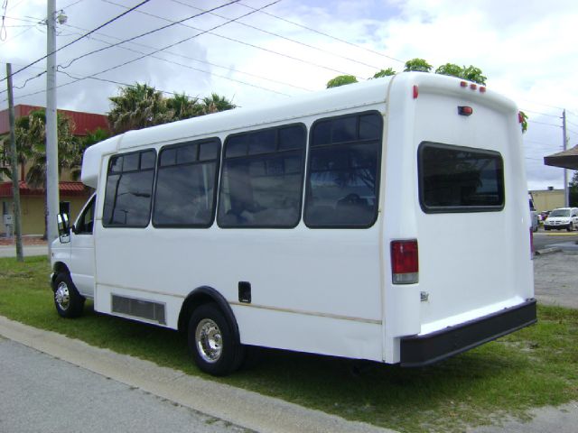 2000 Ford E450 Unknown