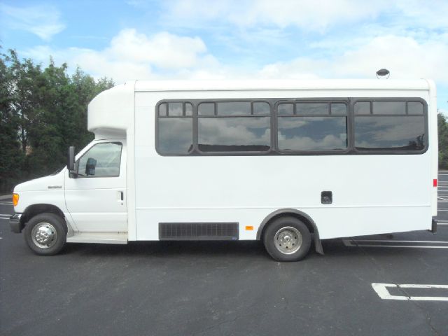 2006 Ford E450 ION 2 Manual