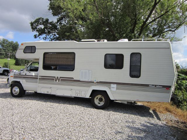 1985 Ford Econoline Quad-short-slt-big Horn-4wd-20 INCH Rims-1 Owner