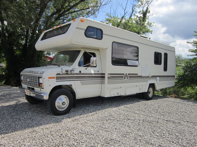 1985 Ford Econoline Quad-short-slt-big Horn-4wd-20 INCH Rims-1 Owner