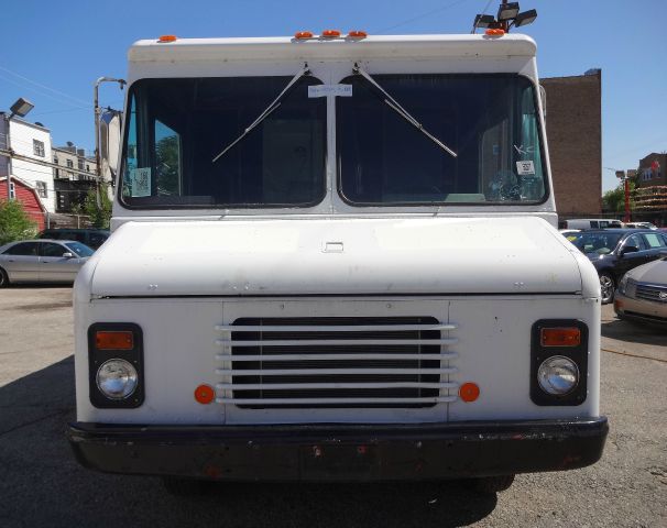 1985 Ford Econoline 4dr 4WD SLE Commercial