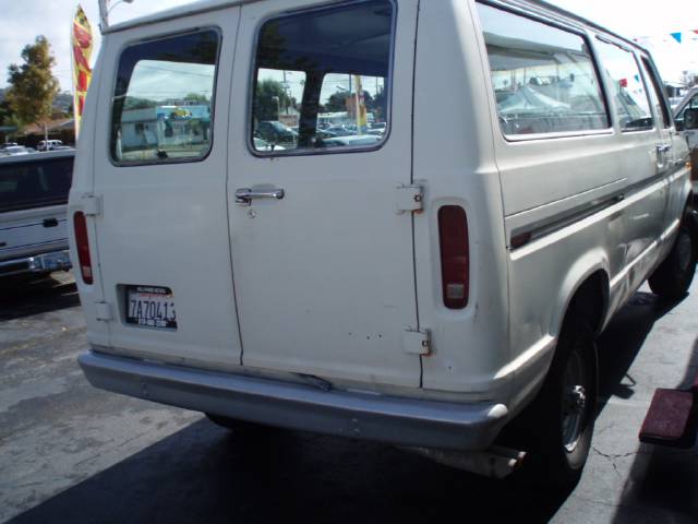 1987 Ford Econoline Base