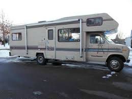 1989 Ford Econoline Mainstreet Sedan