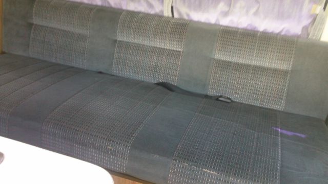 1990 Ford Econoline SE 5 Ft