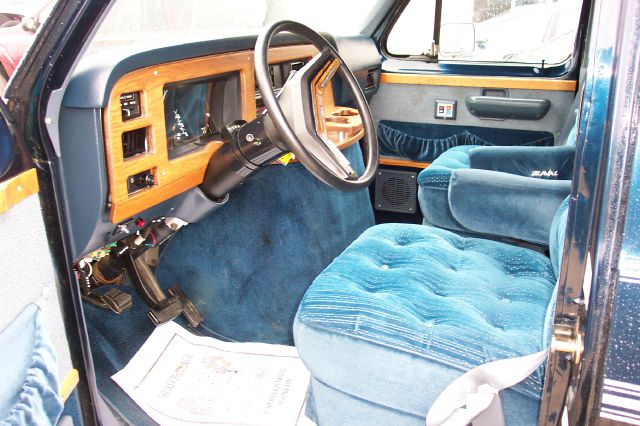 1991 Ford Econoline GS VERY Sharp