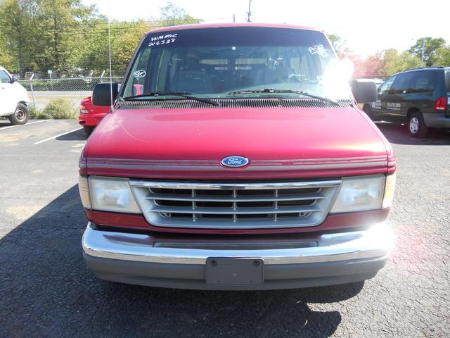 1992 Ford Econoline Laramie