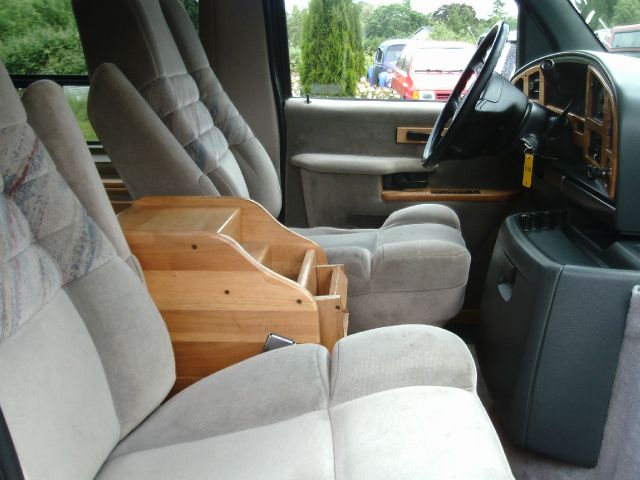 1993 Ford Econoline Ext Cab Conversion