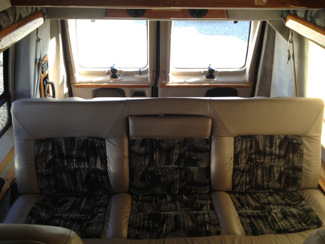 1995 Ford Econoline LE Clean Car Fax Priced To Go