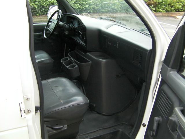 1996 Ford Econoline 328 Ci