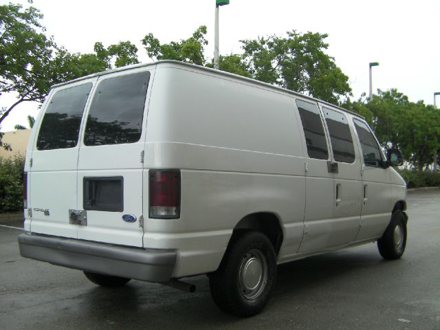 1996 Ford Econoline 328 Ci