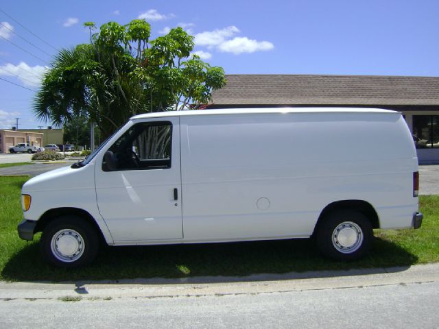 1996 Ford Econoline 328 Ci