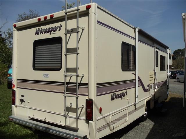 1996 Ford Econoline Unknown