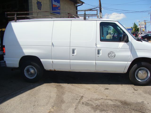 1997 Ford Econoline SE Sport
