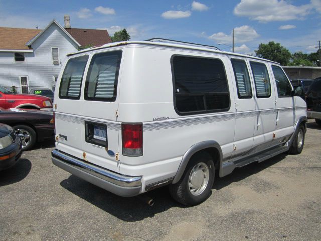 1997 Ford Econoline 328 Ci