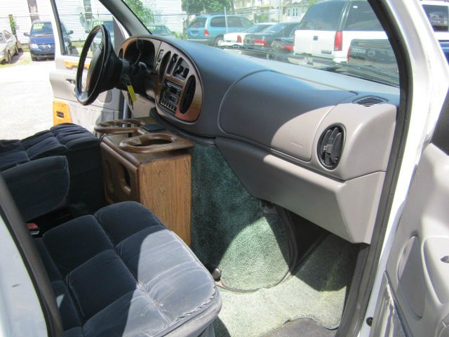 1997 Ford Econoline 328 Ci