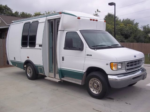 1997 Ford Econoline SE Sport