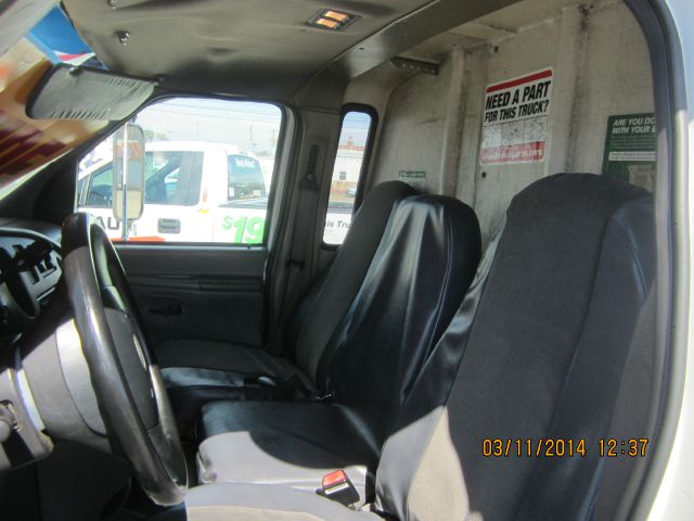 1998 Ford Econoline SE Sport