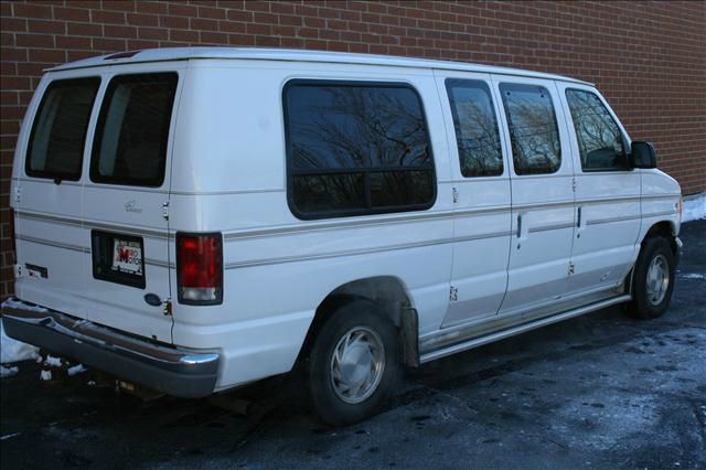 1998 Ford Econoline 328 Ci