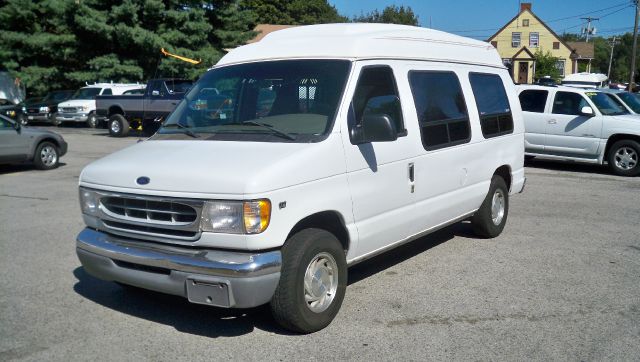 1998 Ford Econoline 328 Ci