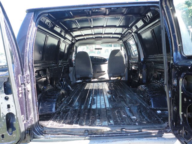 1999 Ford Econoline 328 Ci