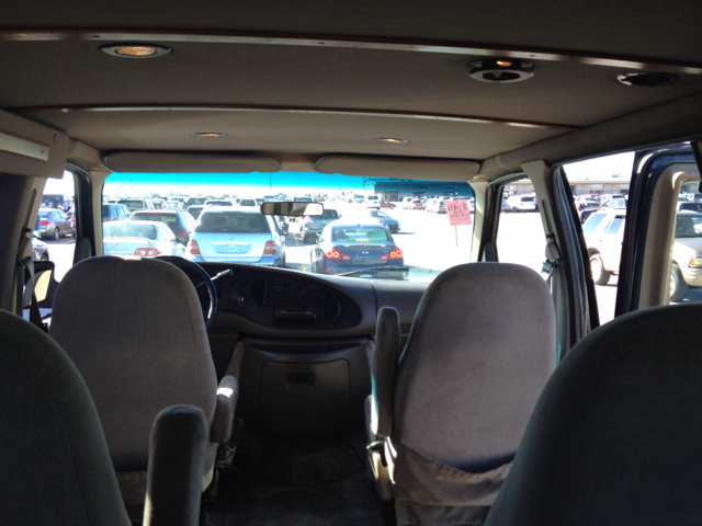 1999 Ford Econoline 328 Ci