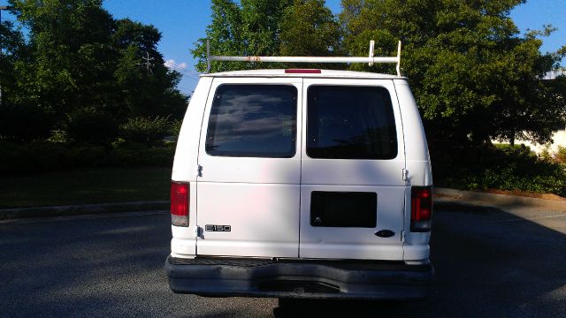 1999 Ford Econoline 328 Ci