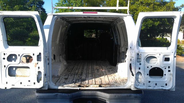 1999 Ford Econoline 328 Ci