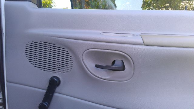 1999 Ford Econoline 328 Ci