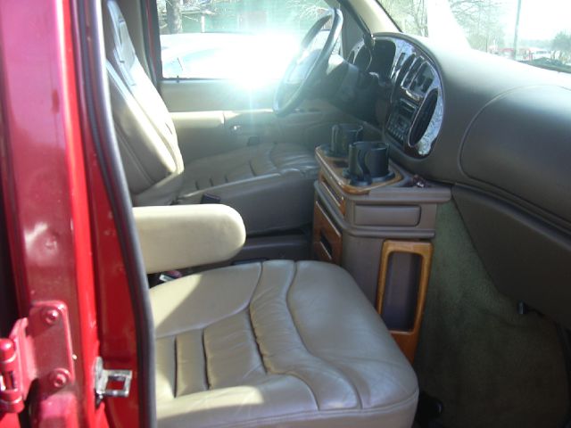 1999 Ford Econoline 328 Ci