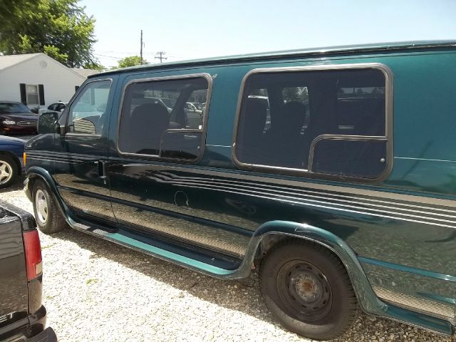 1999 Ford Econoline 328 Ci