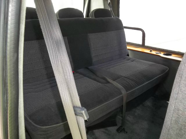 1999 Ford Econoline 328 Ci