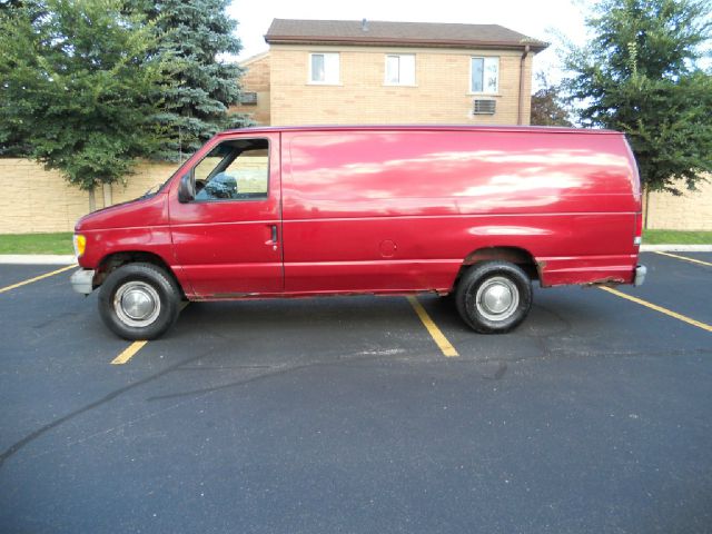 1999 Ford Econoline 2.5 S Model