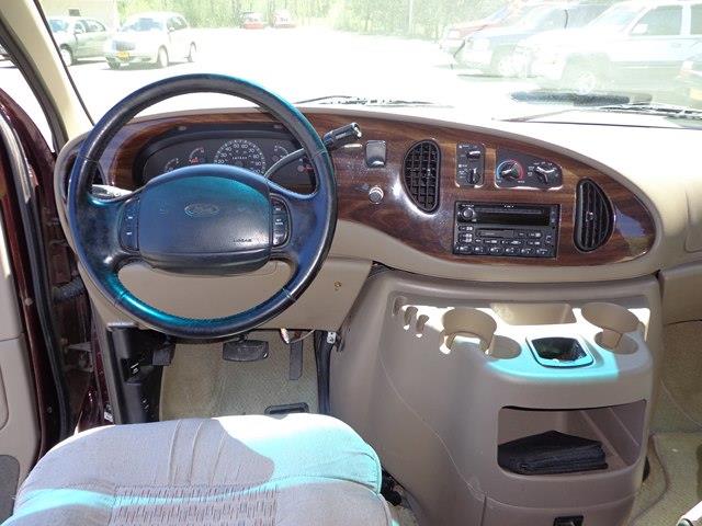 2000 Ford Econoline SE 5 Ft