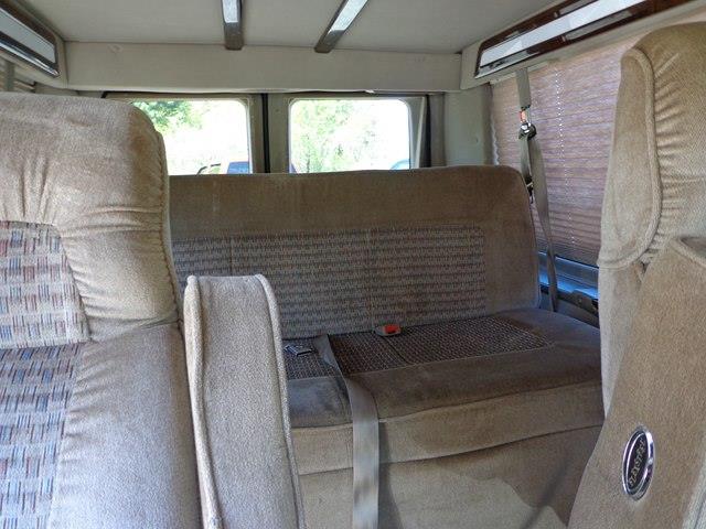 2000 Ford Econoline SE 5 Ft