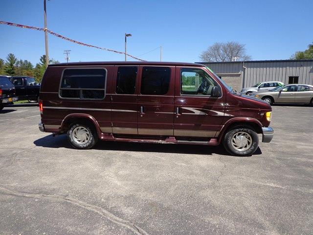 2000 Ford Econoline SE 5 Ft