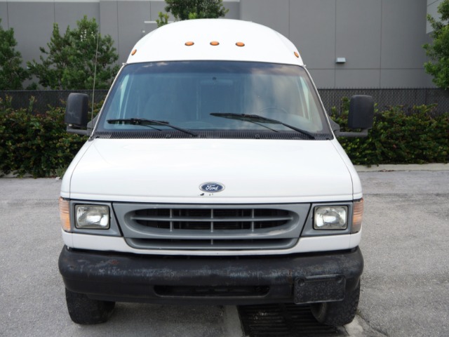 2000 Ford Econoline Manual