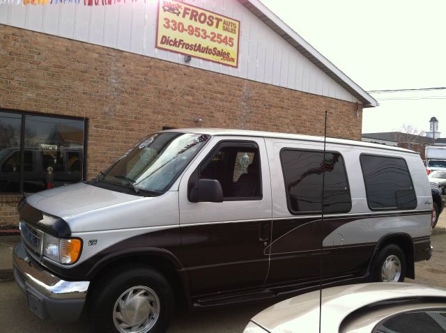 2000 Ford Econoline 328 Ci