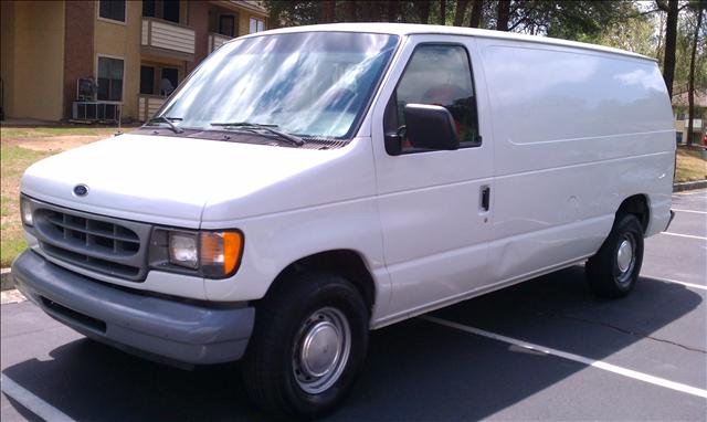 2000 Ford Econoline Unknown