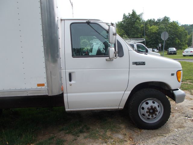 2000 Ford Econoline Manual