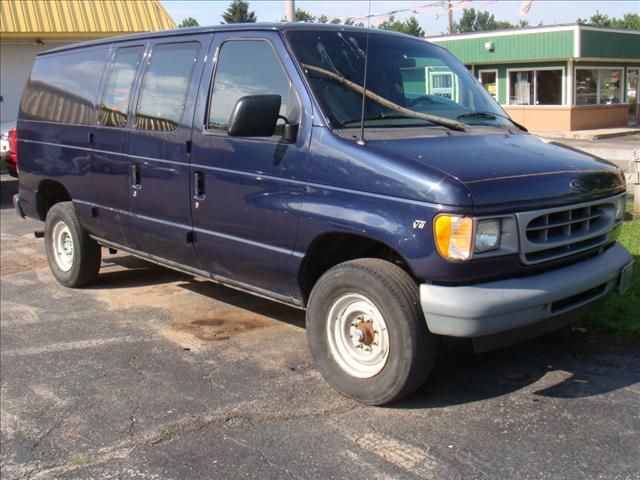 2001 Ford Econoline Unknown