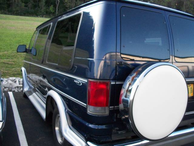 2001 Ford Econoline 2.5i Wagon