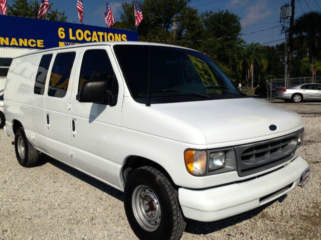 2001 Ford Econoline 328 Ci