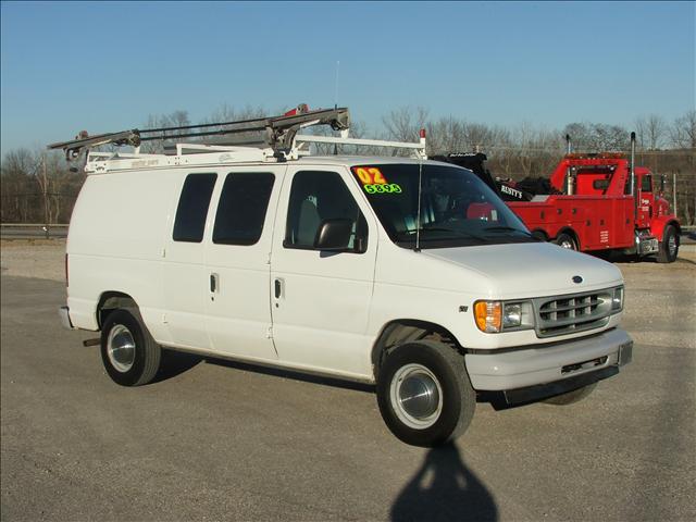 2002 Ford Econoline Base