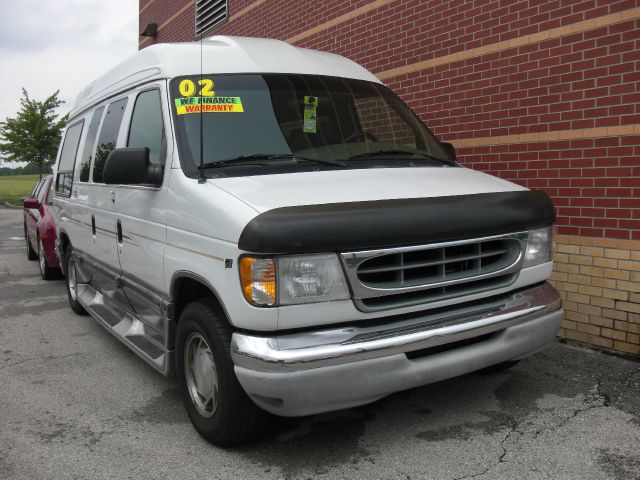 2002 Ford Econoline 328 Ci
